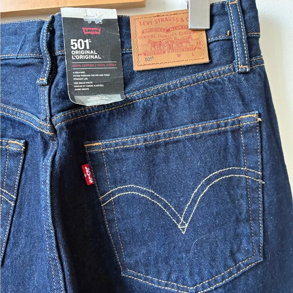 NWT Levi's 501 Jeans 30x30 - Picture 6 of 12